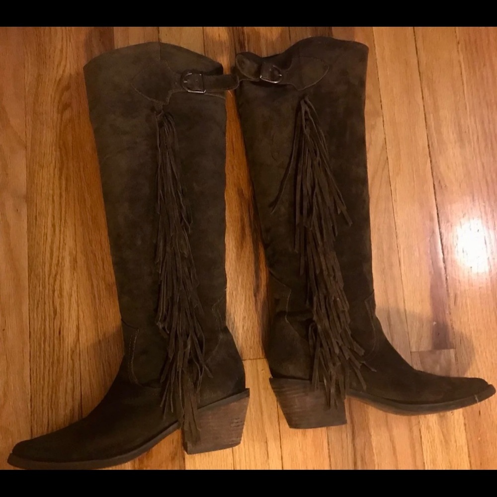 Carlos Santana Ladies Suede Fringed Boots